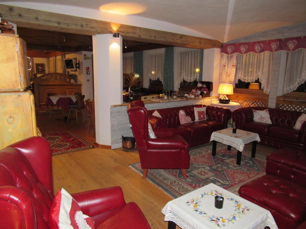 Park Hotel Arnica Falcade Εξωτερικό φωτογραφία
