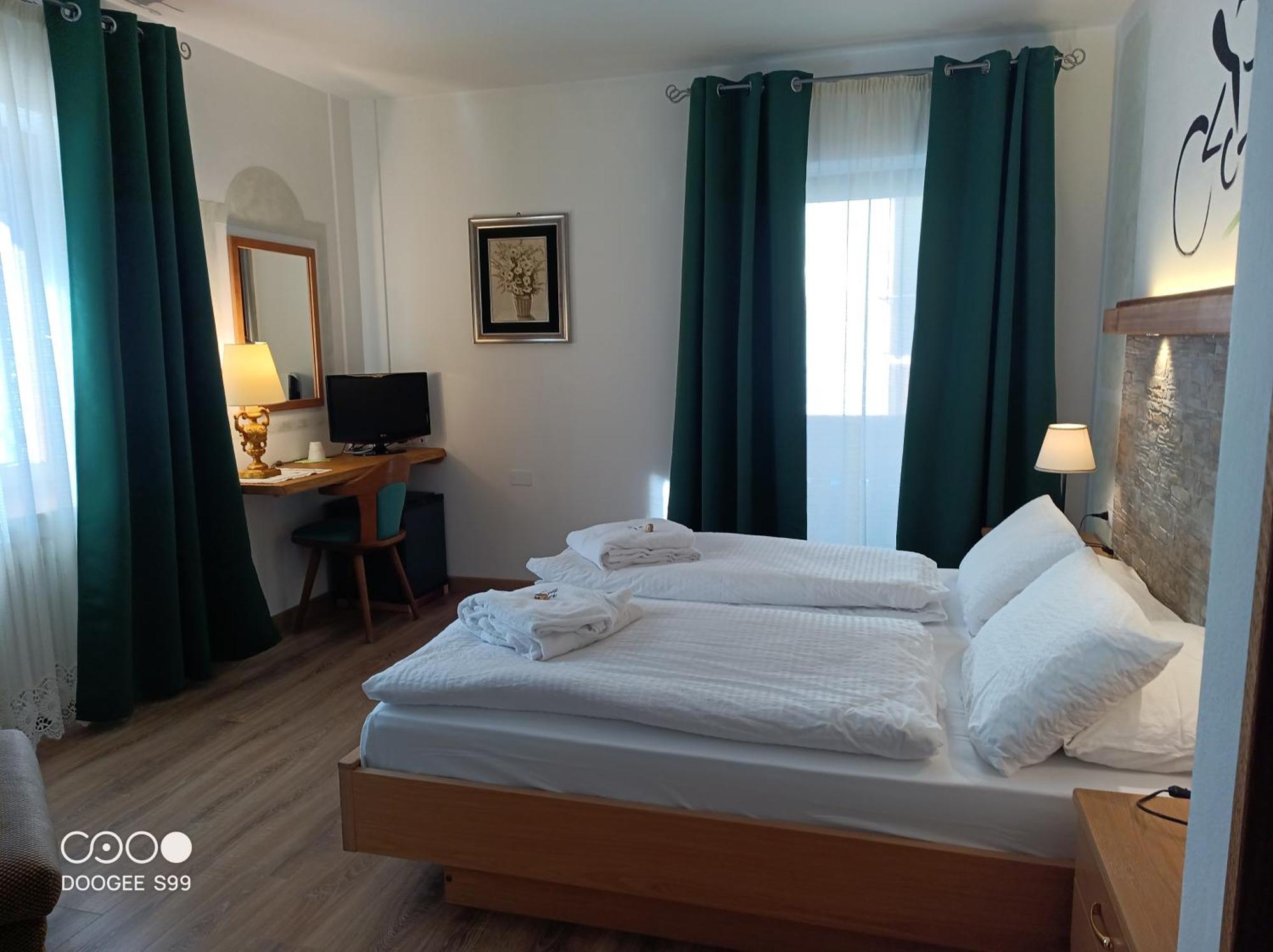 Park Hotel Arnica Falcade Εξωτερικό φωτογραφία
