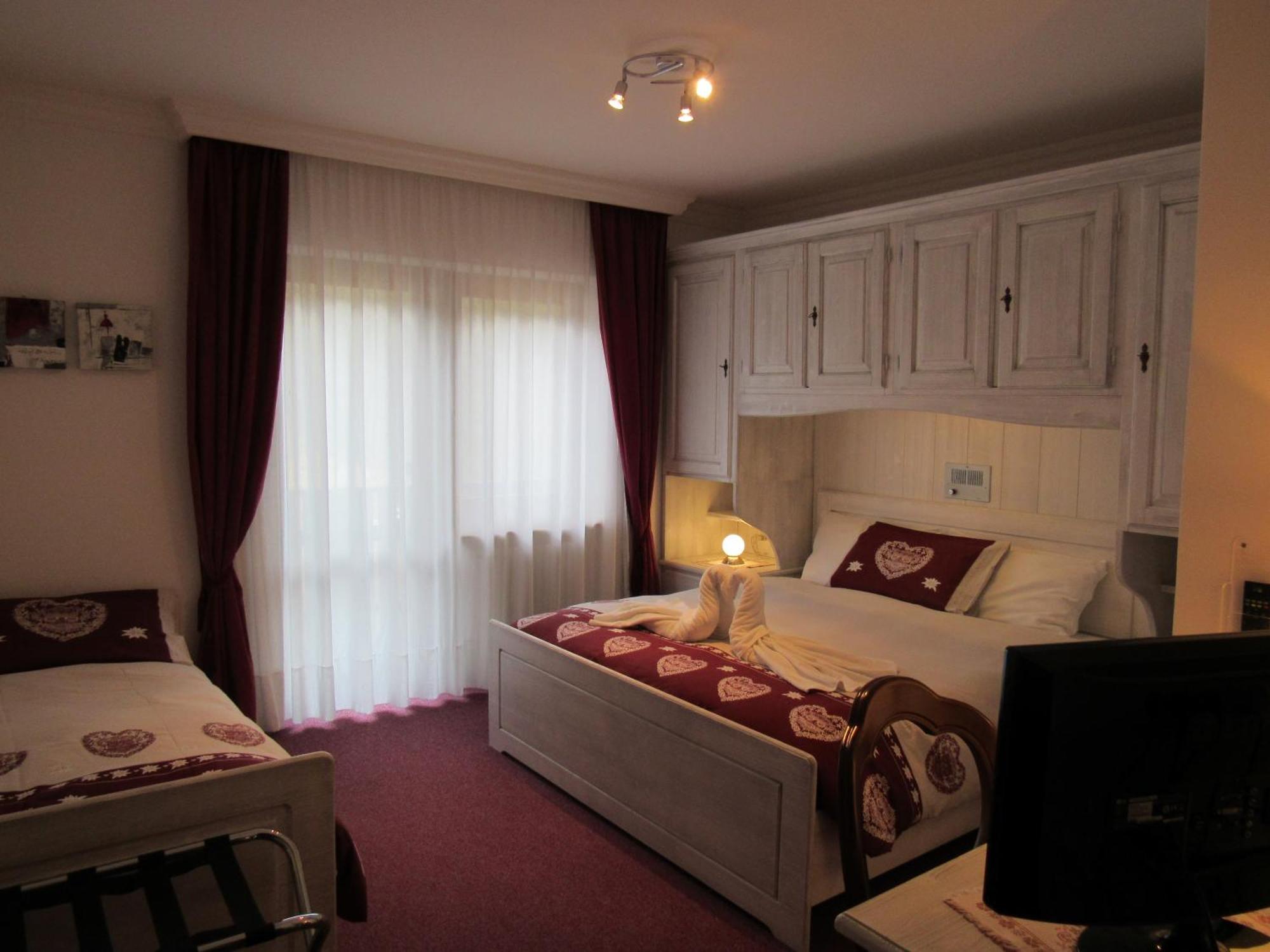 Park Hotel Arnica Falcade Εξωτερικό φωτογραφία