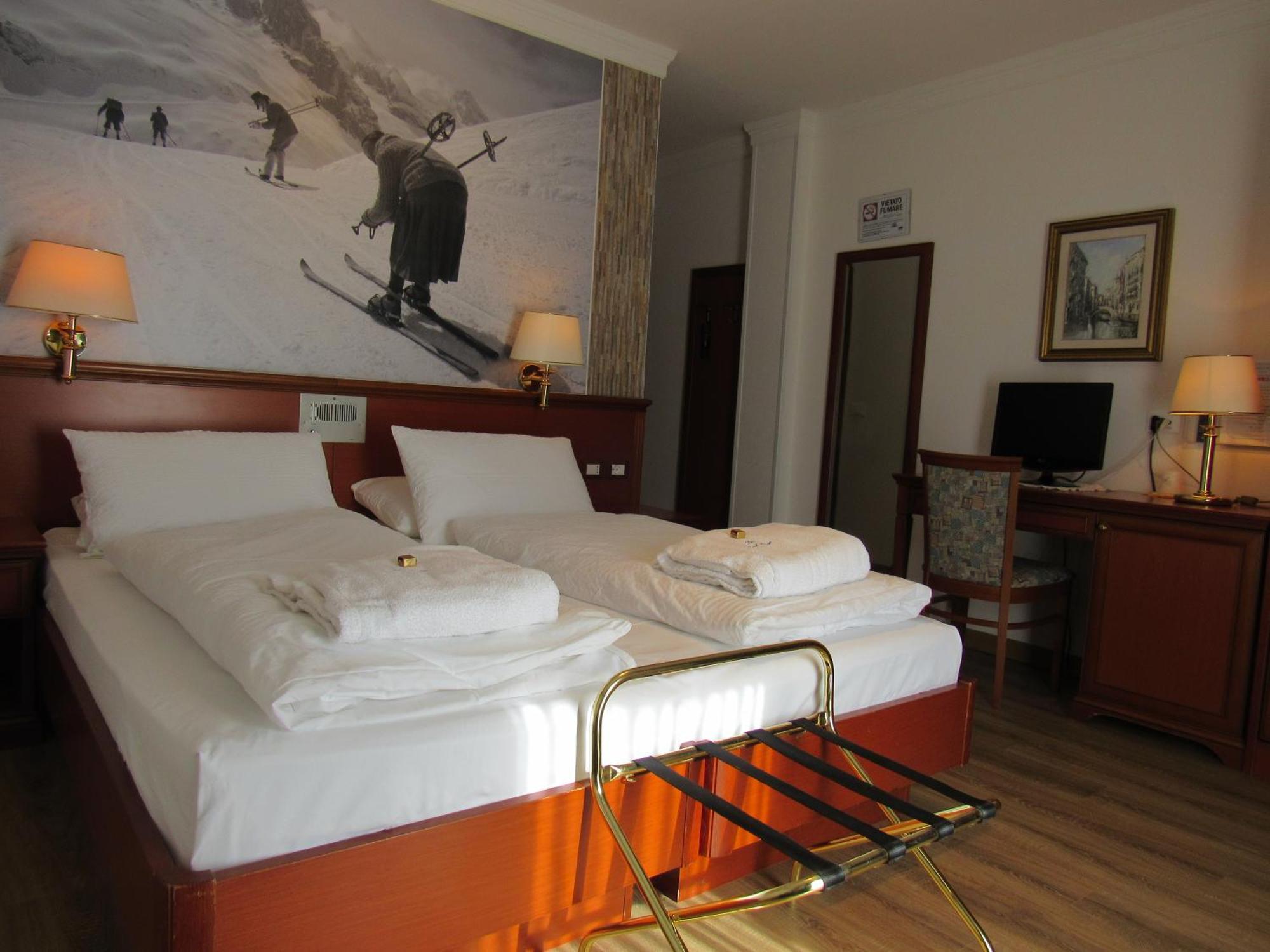 Park Hotel Arnica Falcade Εξωτερικό φωτογραφία