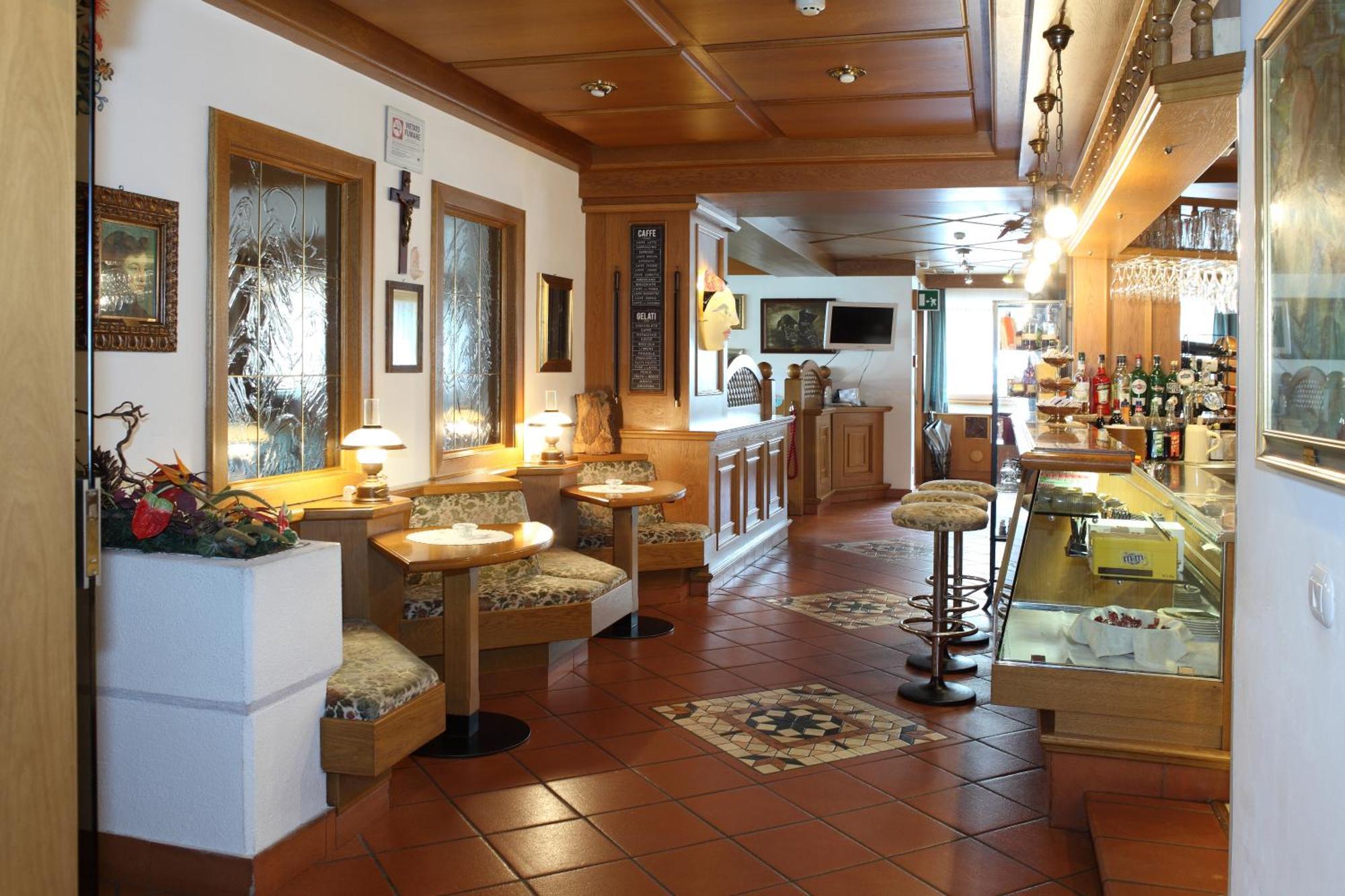 Park Hotel Arnica Falcade Εξωτερικό φωτογραφία