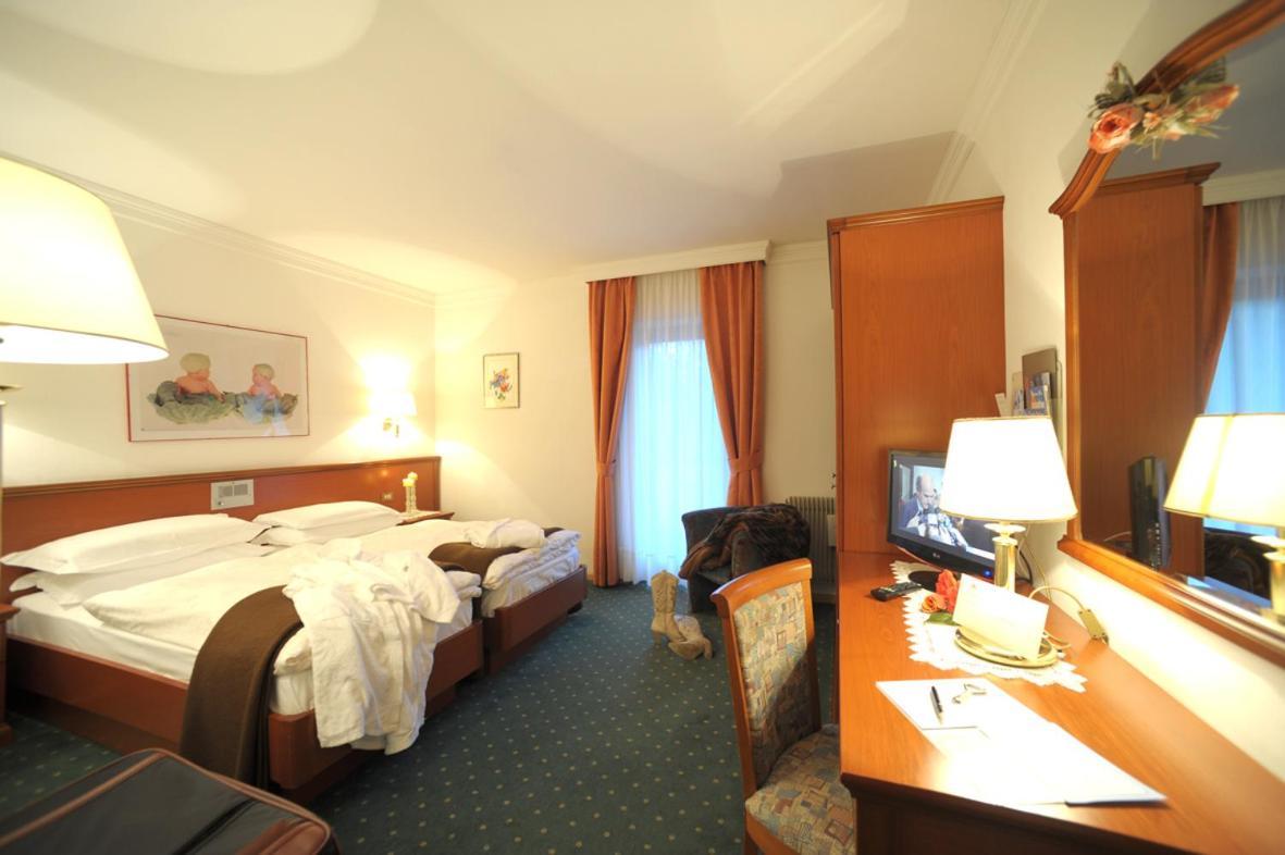 Park Hotel Arnica Falcade Εξωτερικό φωτογραφία
