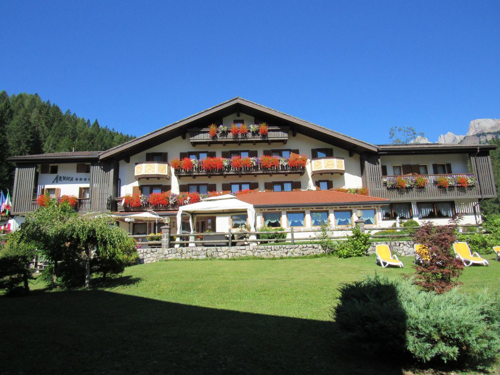 Park Hotel Arnica Falcade Εξωτερικό φωτογραφία